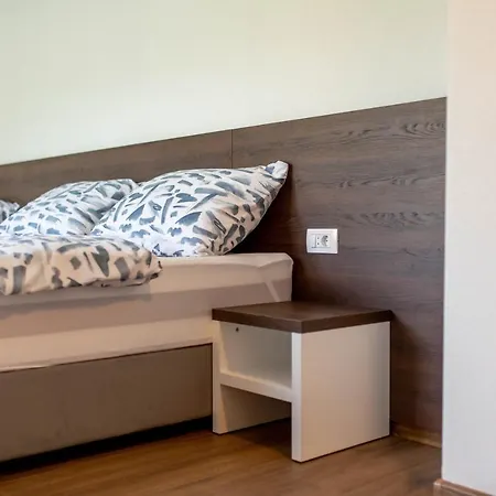 Apartmani Mia Prozor Exterior foto